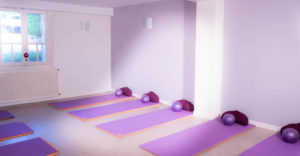 salle-de-yoga-centre-anjayati